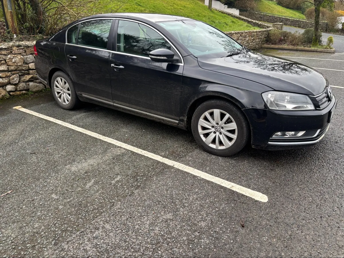 Volkswagen Passat 2013 - Image 3