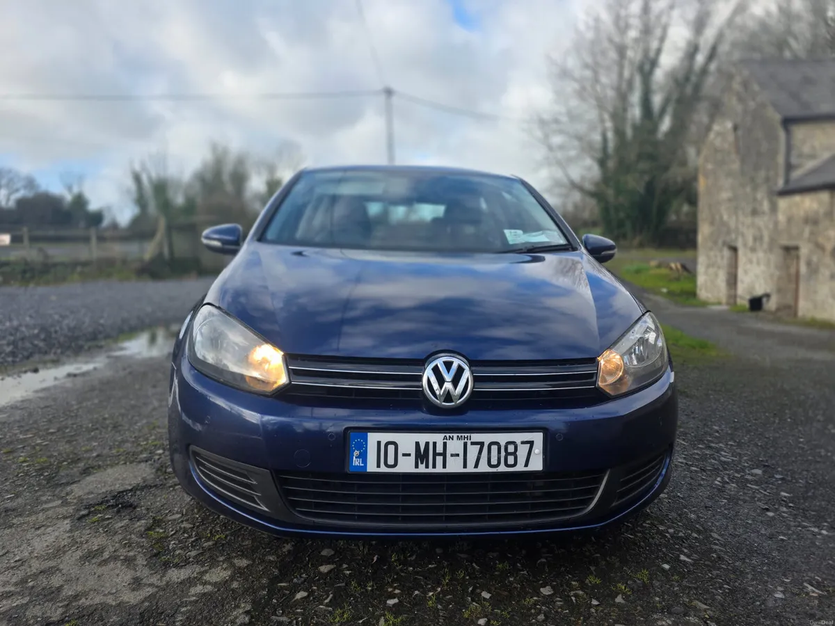 Volkswagen Golf 1.4 tsi ( NCT and TAX ) - Image 3