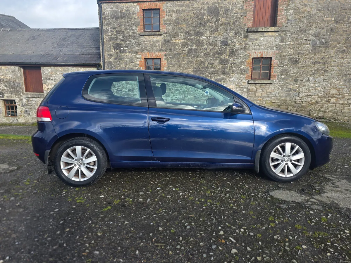 Volkswagen Golf 1.4 tsi ( NCT and TAX ) - Image 4