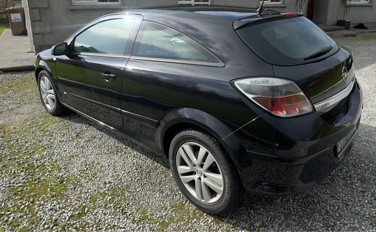 2007 Opel Astra Hatchback 1.4 GTC - Image 2
