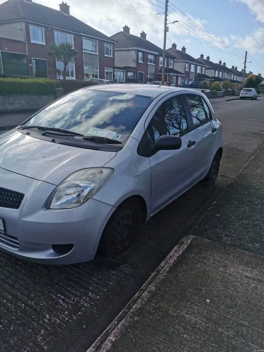 2007 Toyota Yarris. Les than 71.5k kms - Image 3