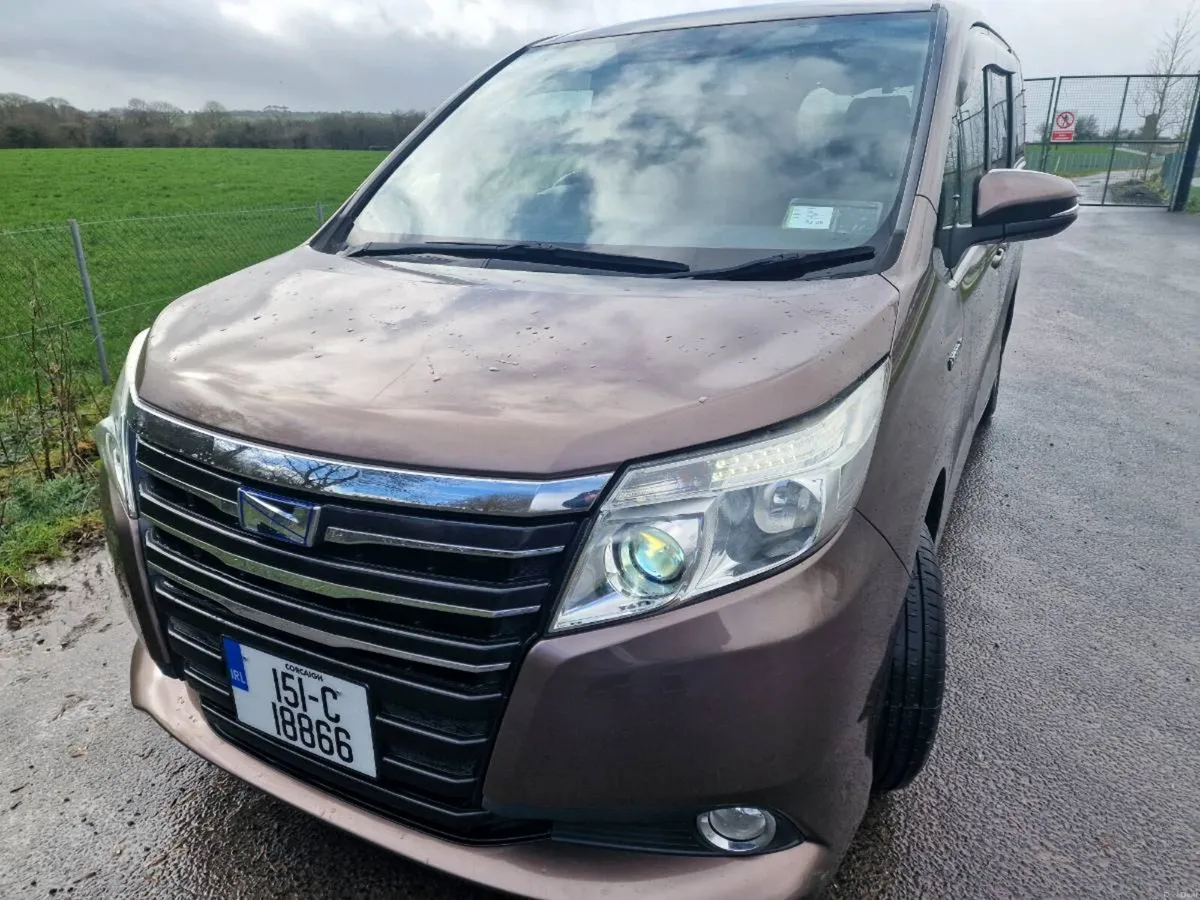 2015 Toyota Noah 1.8L Hybrid 7seater 112k km Auto - Image 1