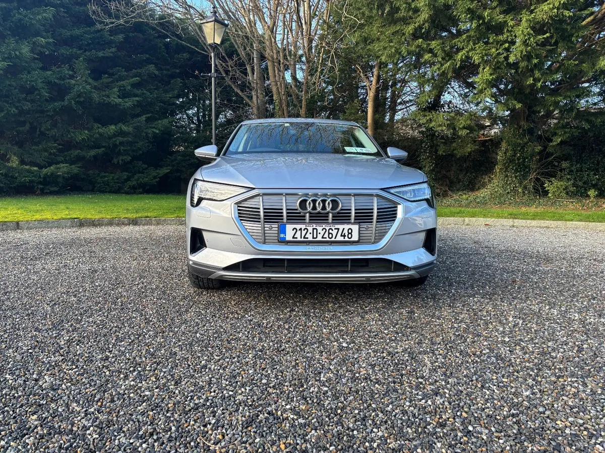 Audi Etron 50 Technik Auto quattro 5dr 71.2kWh - Image 2