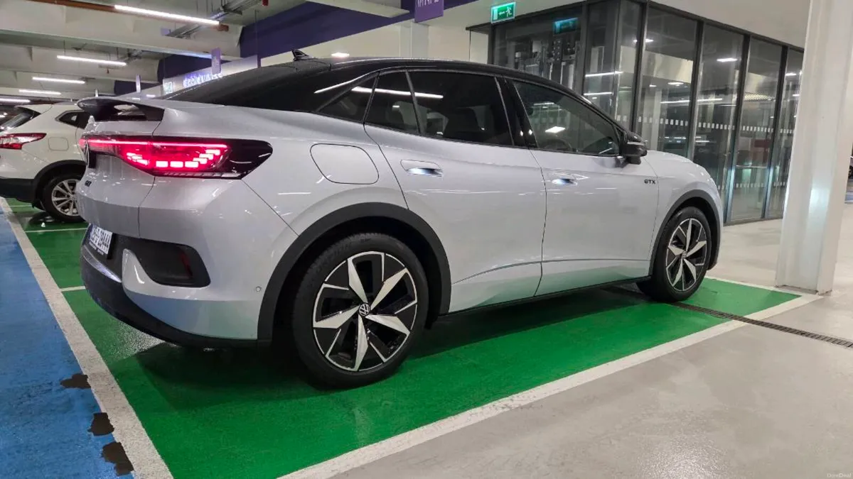 Volkswagen ID.5 2025 GTX Plus 340HP AWD - Image 2