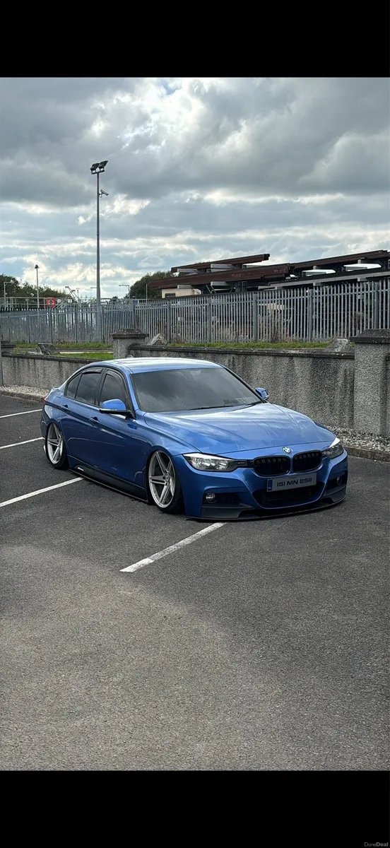 BMW F30 - Image 2