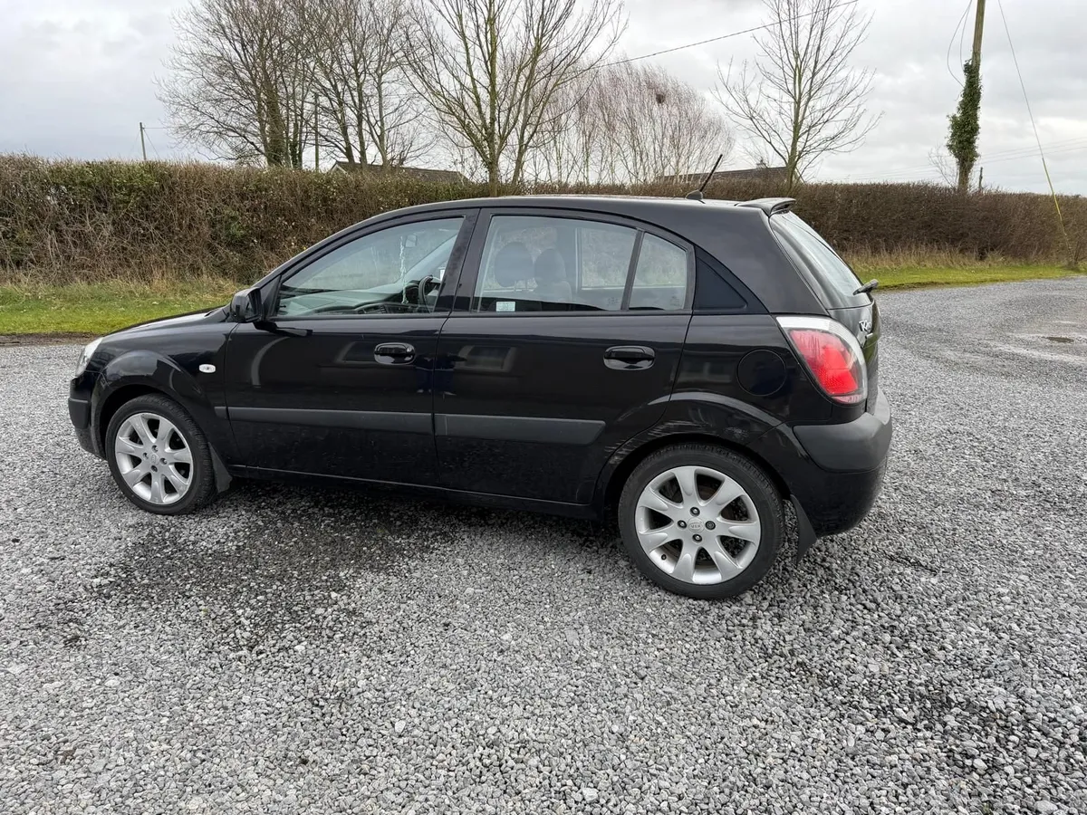 Kia Rio 2009 - Image 4