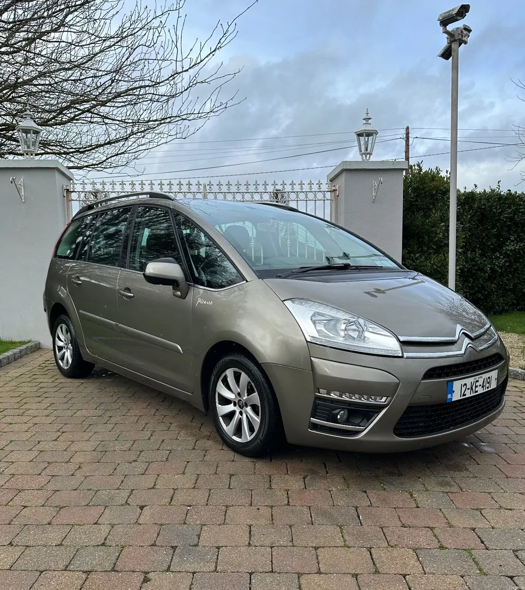 Citroen C4 Picasso Automatic 161km - Image 1