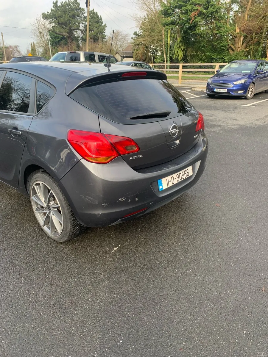 Opel Astra - Image 4