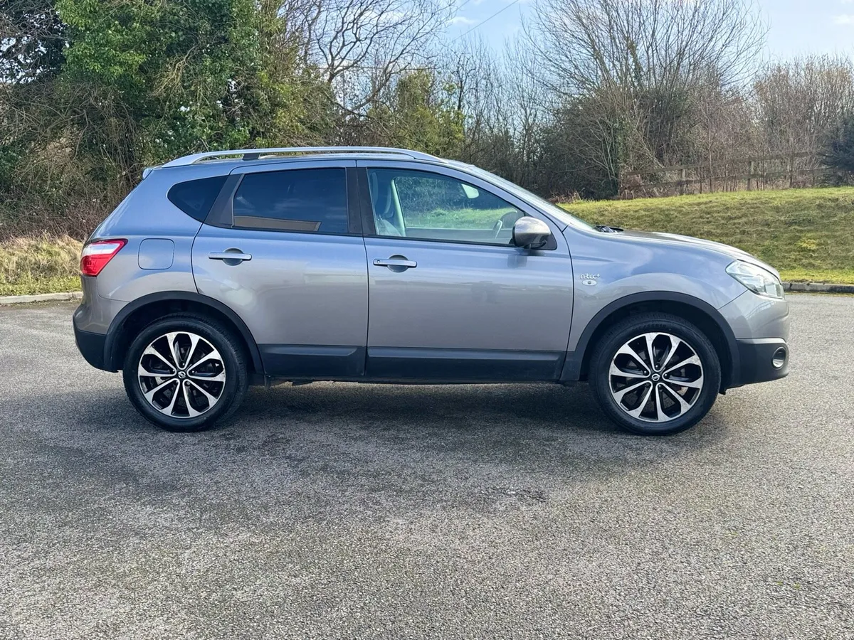 Nissan Qashqai - Image 1