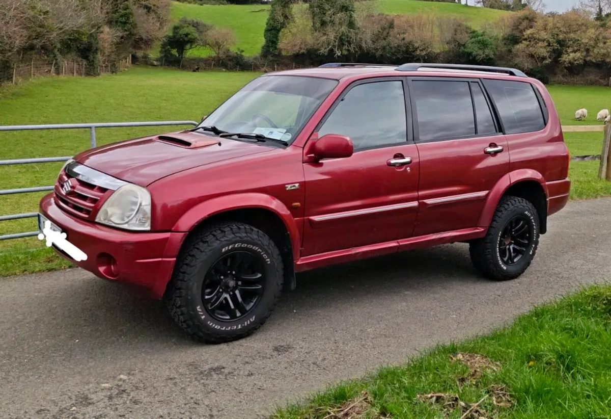 2005 Suzuki Grand Vitara XL7 - Image 1