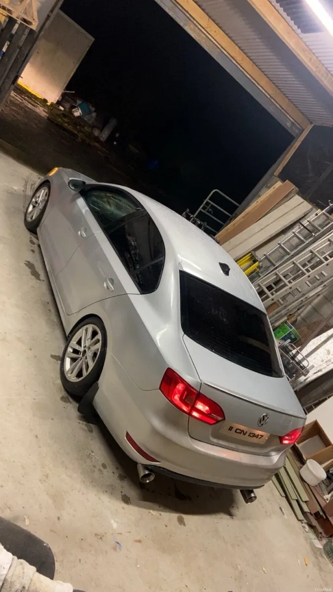 Jetta 1.6 tdi - Image 4