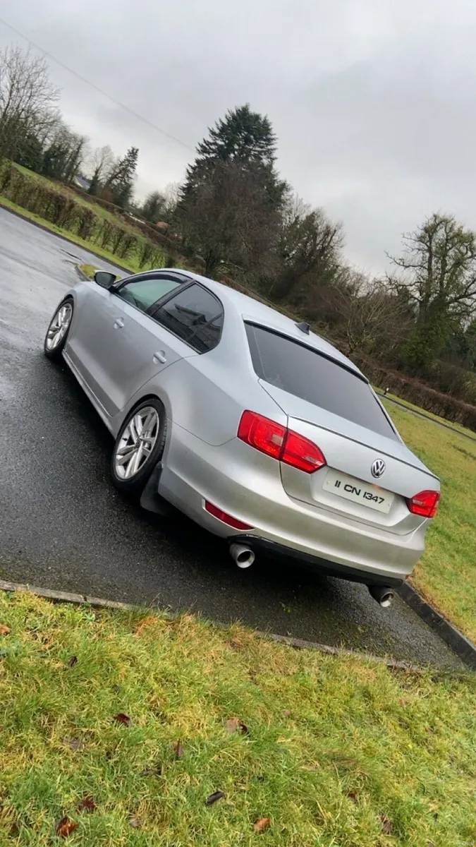 Jetta 1.6 tdi - Image 1