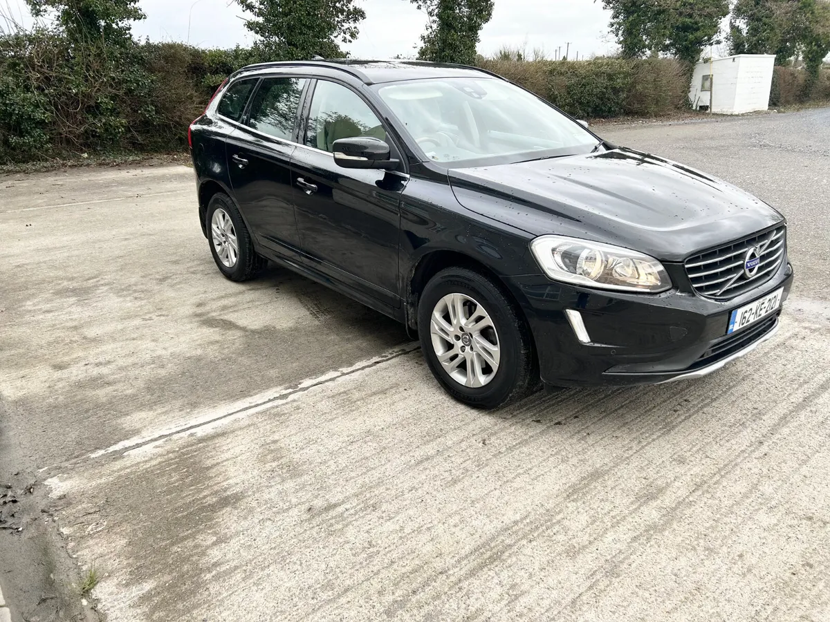 Volvo XC60 2016 **One owner Low milage** - Image 2