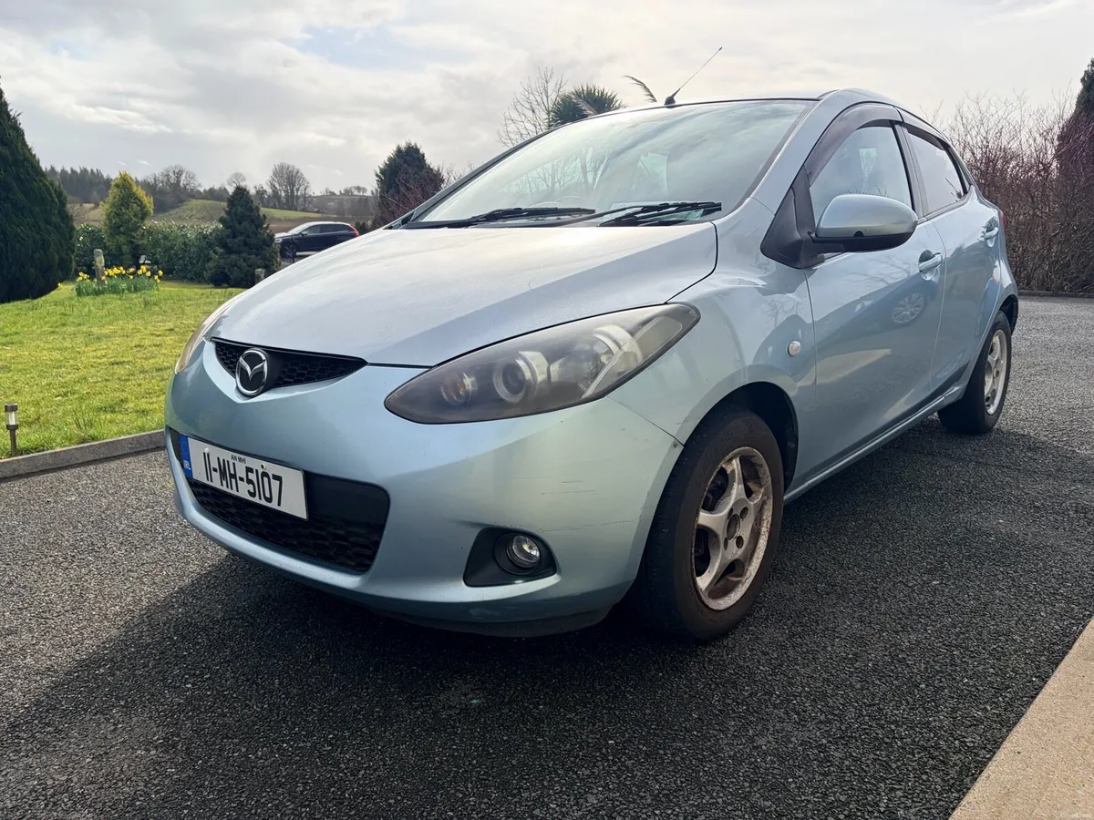 Automatic Mazda Demio 2011 - Image 1
