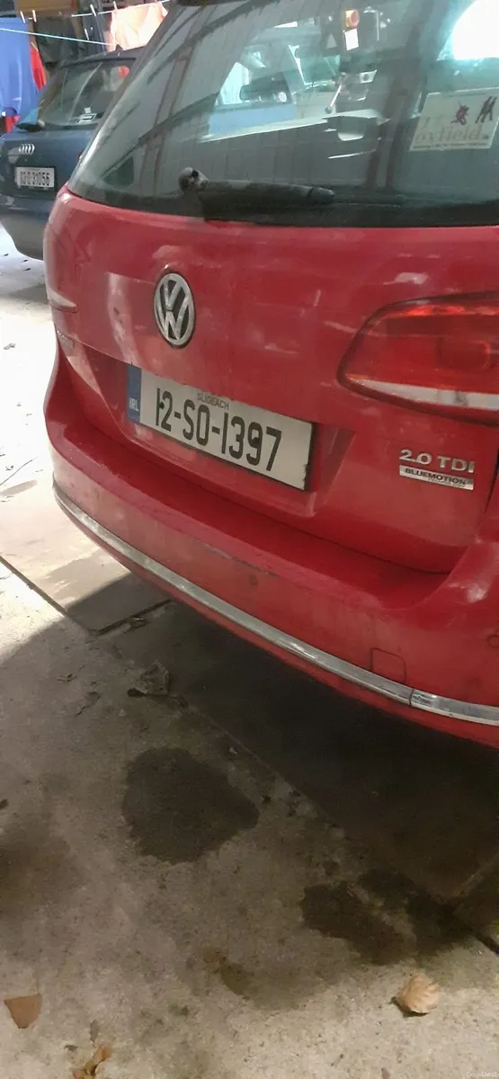 Volkswagen Passat 2012 - Image 4