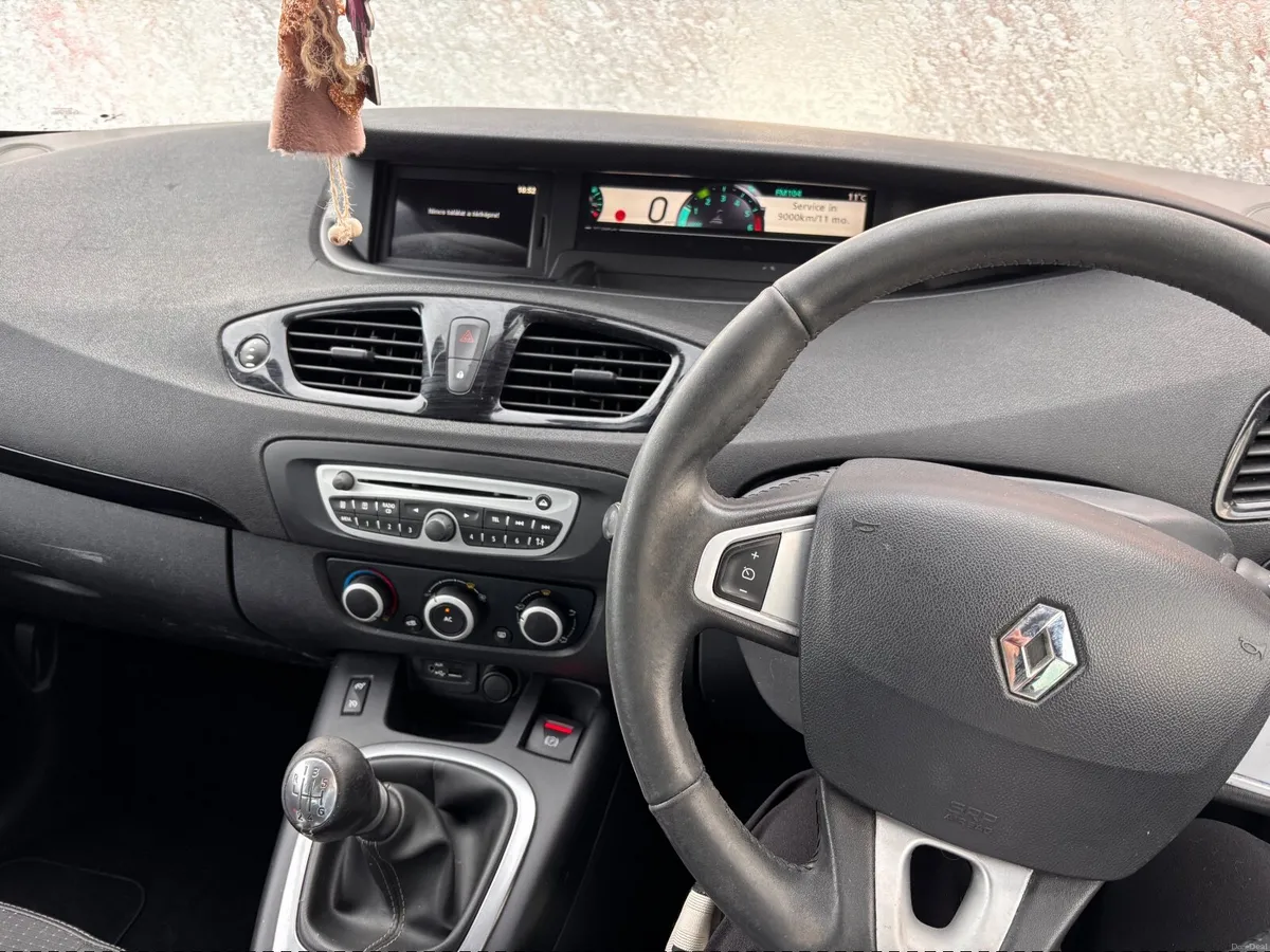 Renault Scenic 2012 - Image 4