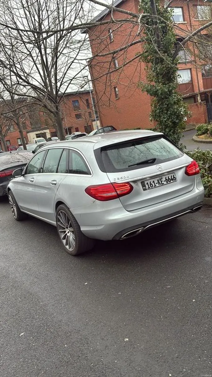 2016 Mercedes-benz C-class - Image 3