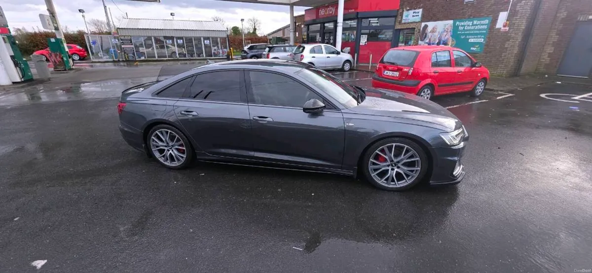 Car for sale - Image 2