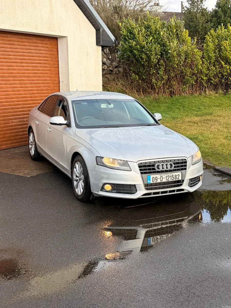 Audi a4 - Image 1