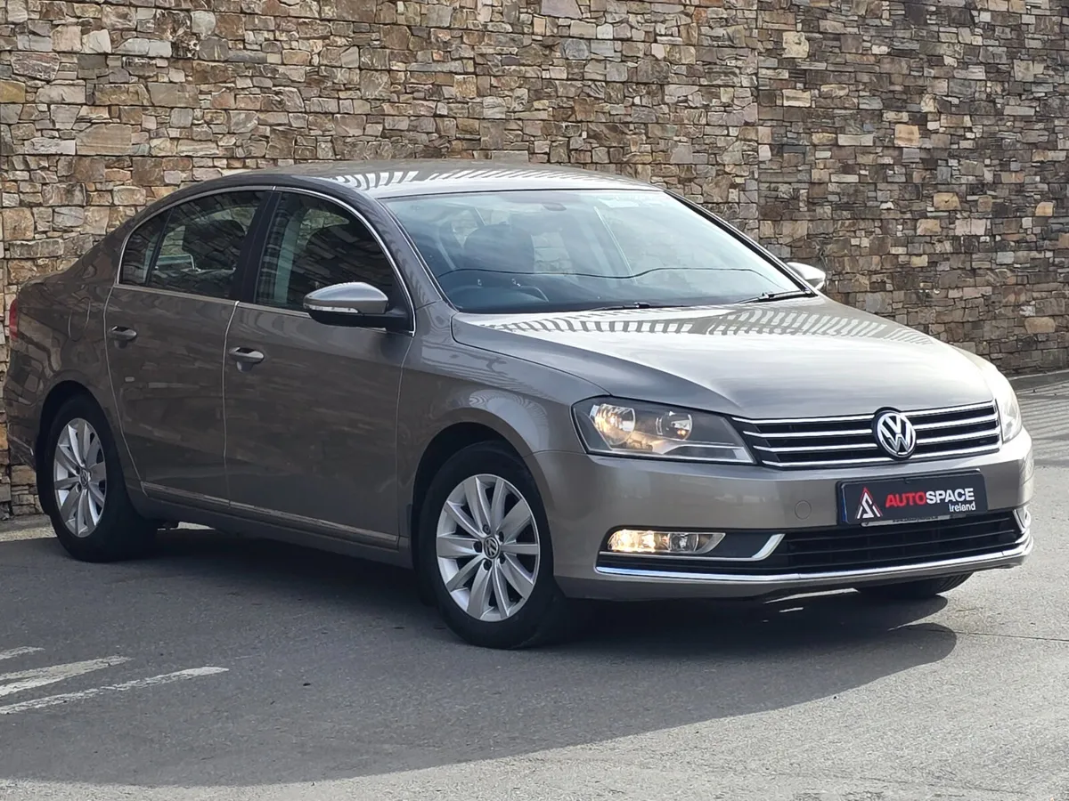 131 VW PASSAT 1.6TDI BLUEMOTION - Image 1