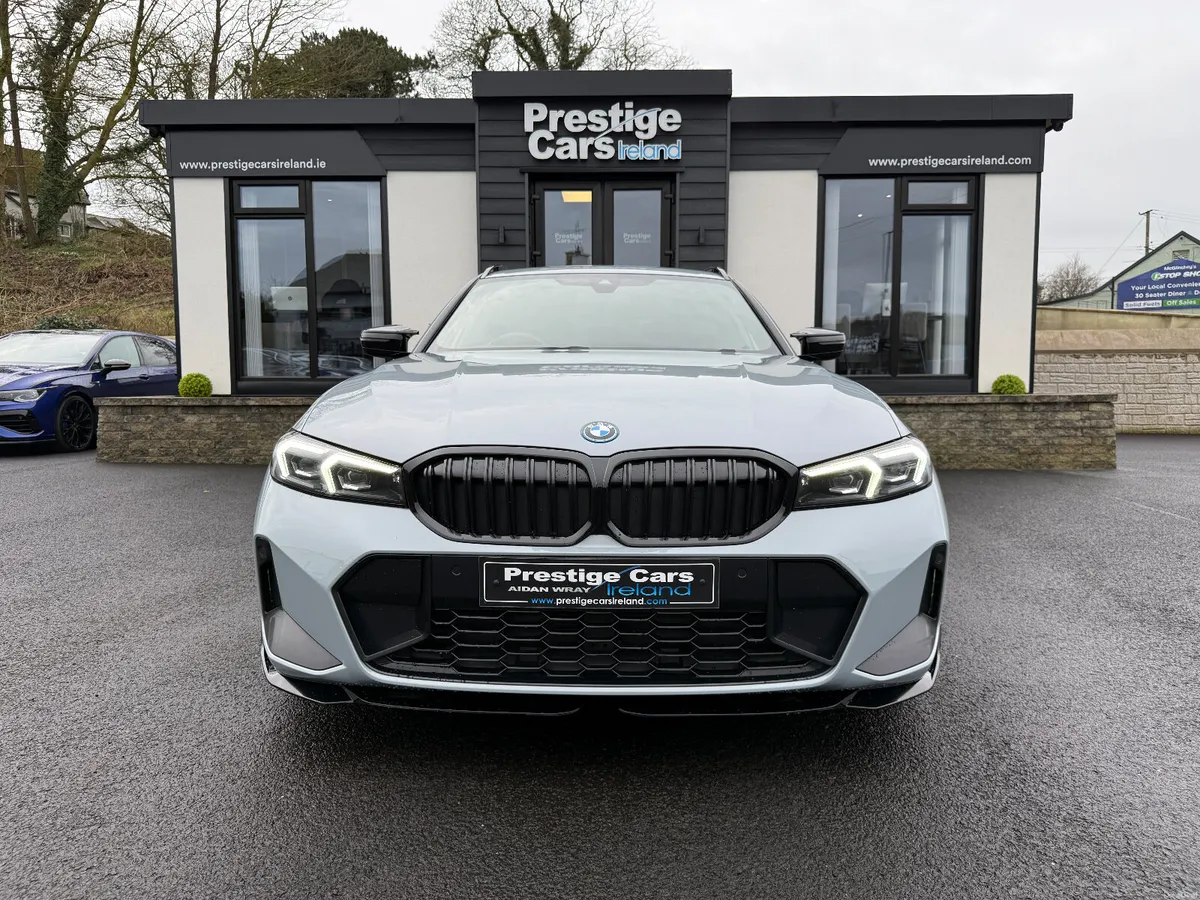 231 BMW 330E M SPORT ESTATE,BROOKLYN GREY,BODY KIT - Image 2