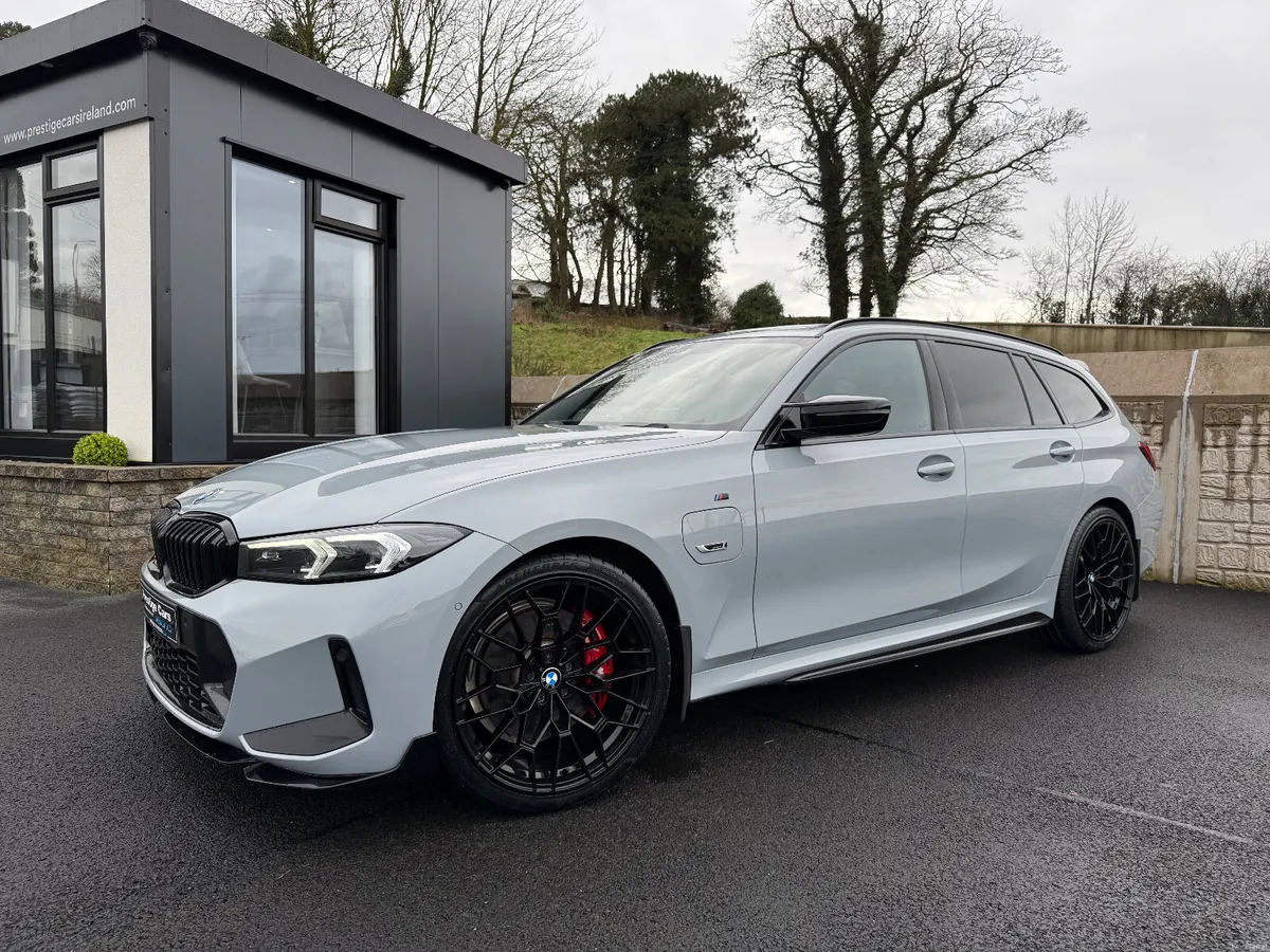 231 BMW 330E M SPORT ESTATE,BROOKLYN GREY,BODY KIT - Image 1