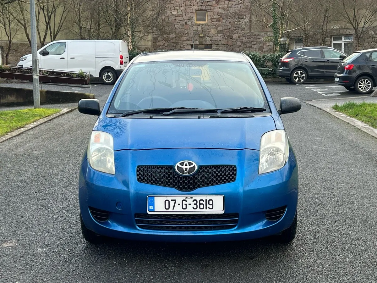 TOYOTA YARIS LOW MILAGE €1999 - Image 3