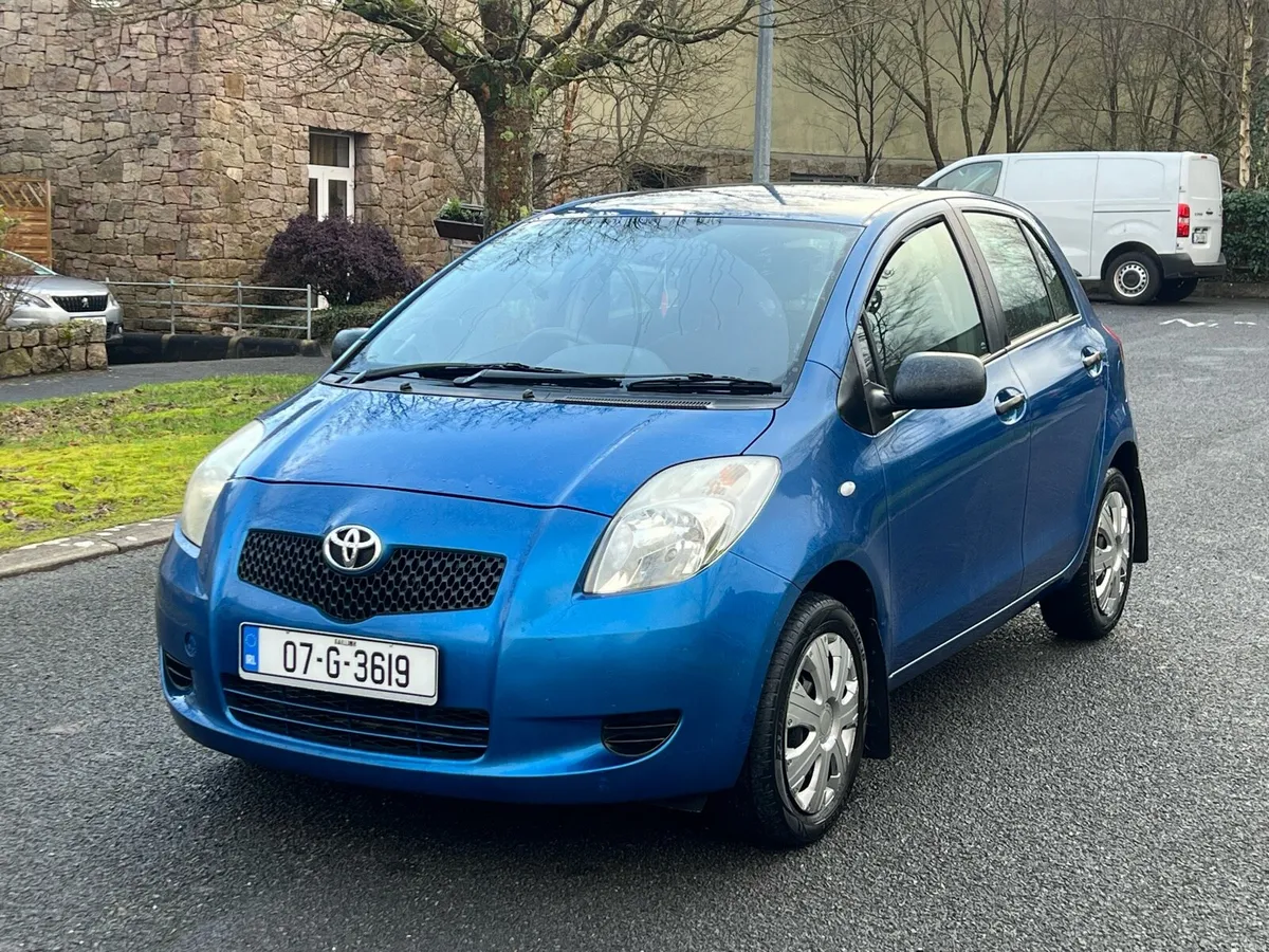 TOYOTA YARIS LOW MILAGE €1999 - Image 4