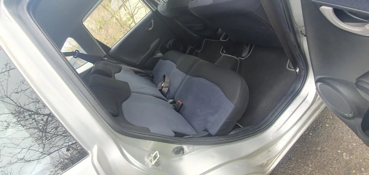 Honda Fit 2010 Nct /Tax - Image 2