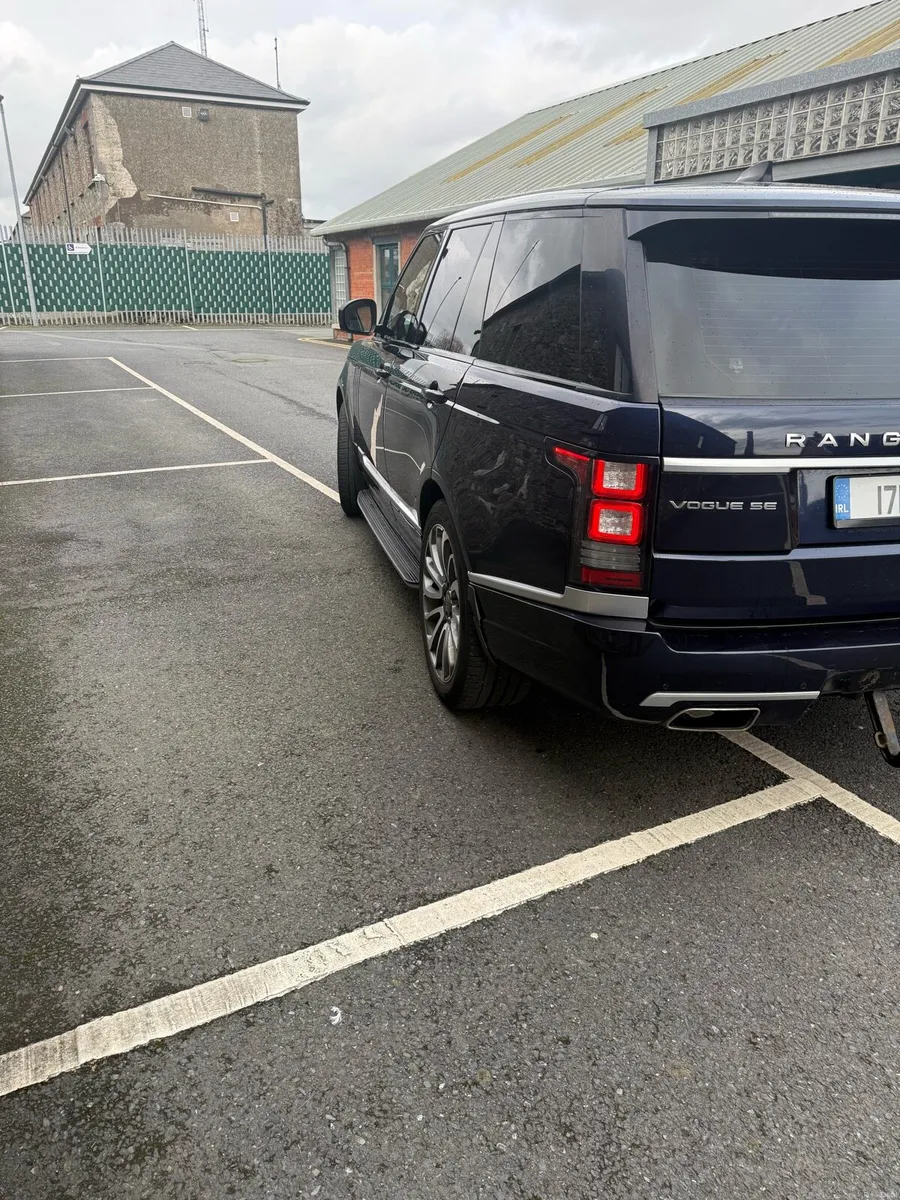 Range Rover vogue SE - Image 4