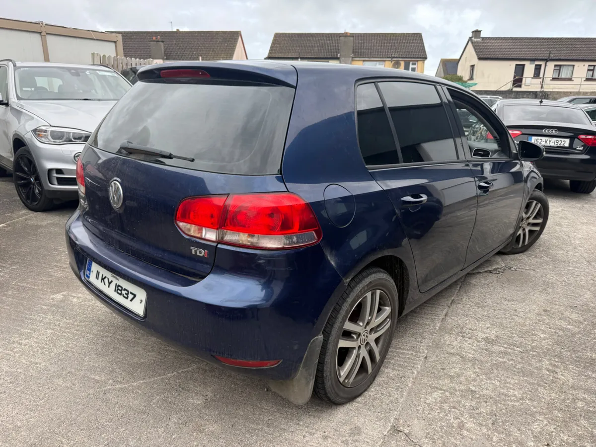 ⚫️Volkswagen Golf 2011 1.6⚫️ - Image 4