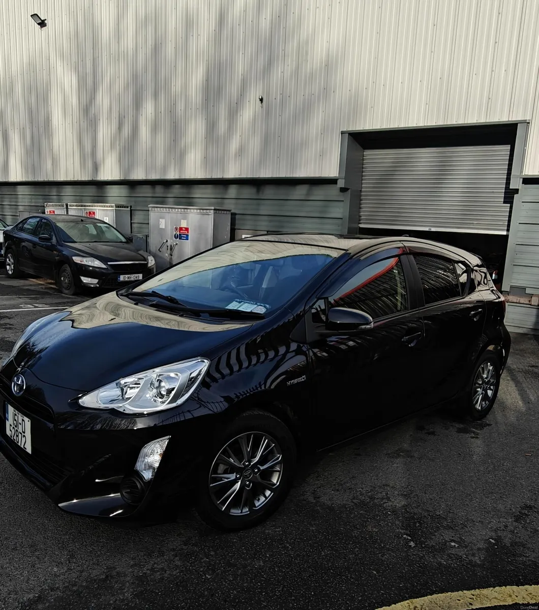 Toyota Aqua 2015 - Image 3