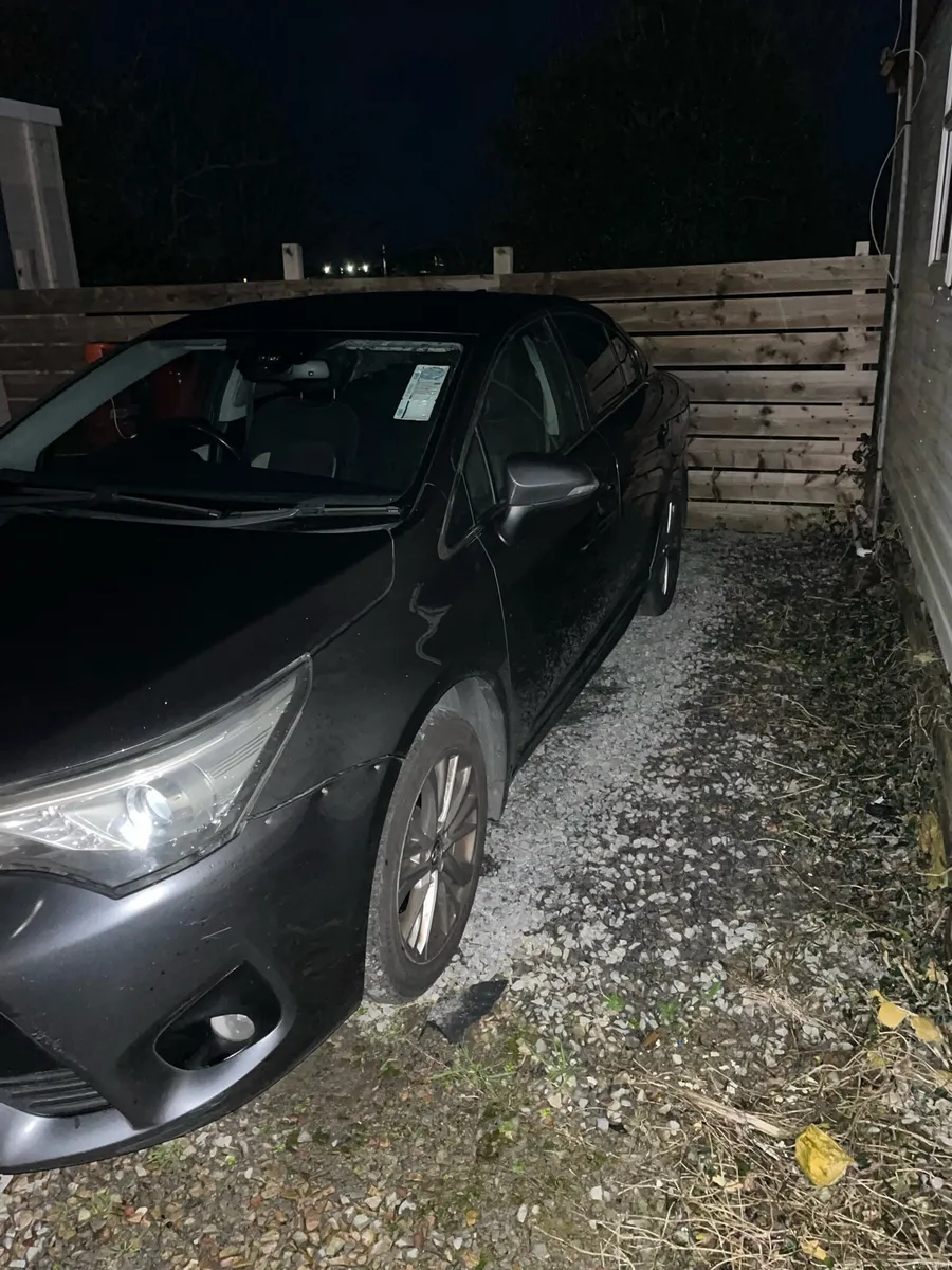 Toyota avensis - Image 2