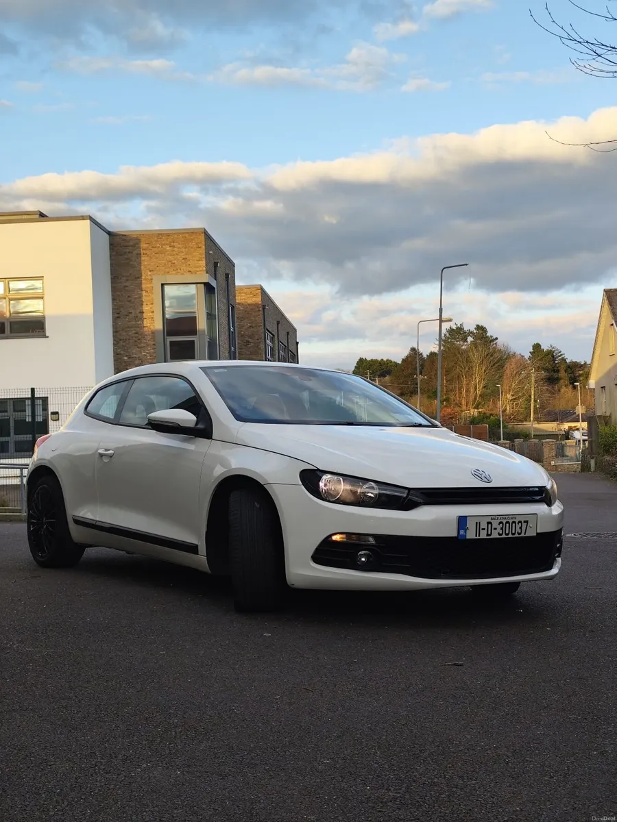 Volkswagen Scirocco 2011 - Image 4