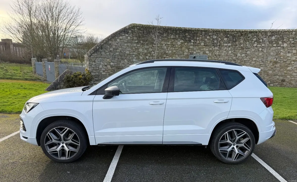 2022 SEAT ATECA FR+ 1.5 TSI 150HP TOP SPEC LOW KM - Image 4
