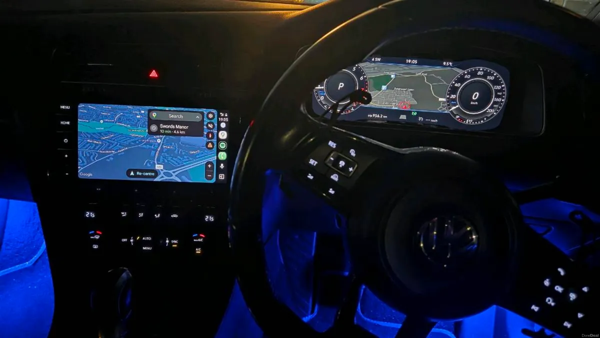 VW Golf R Top Spec FSDH - Image 4