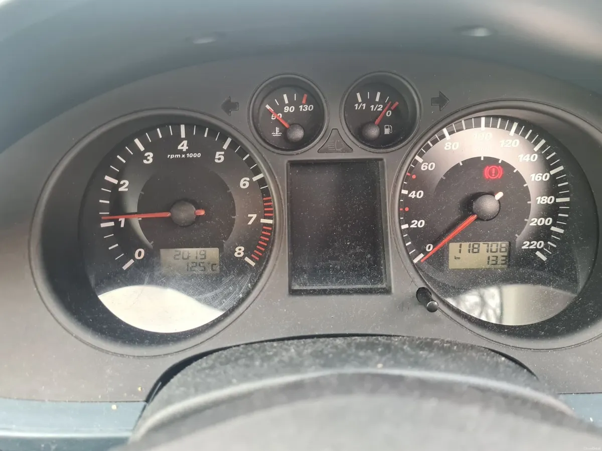 SEAT Cordoba 2006 - Image 2