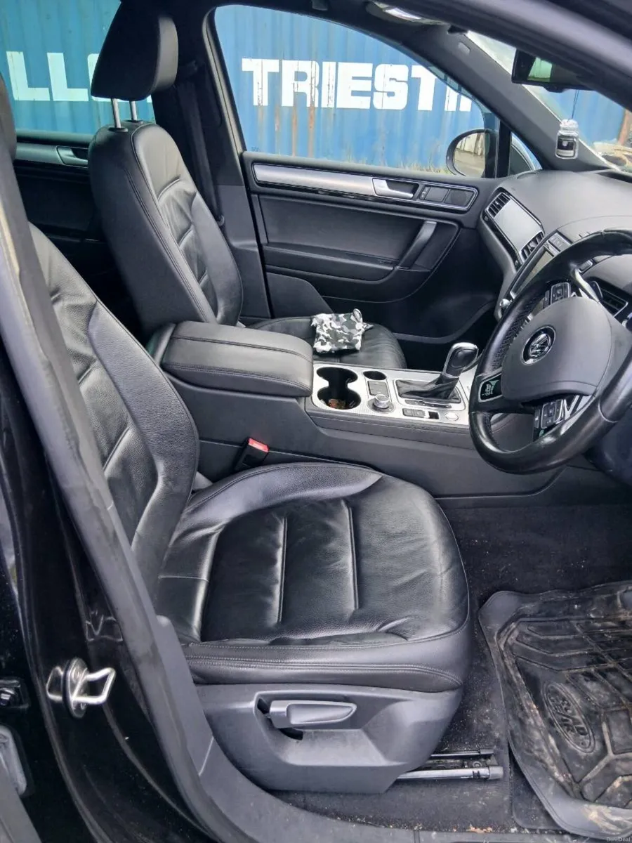 152 V6 touareg sunroof Panoramic roof - Image 3