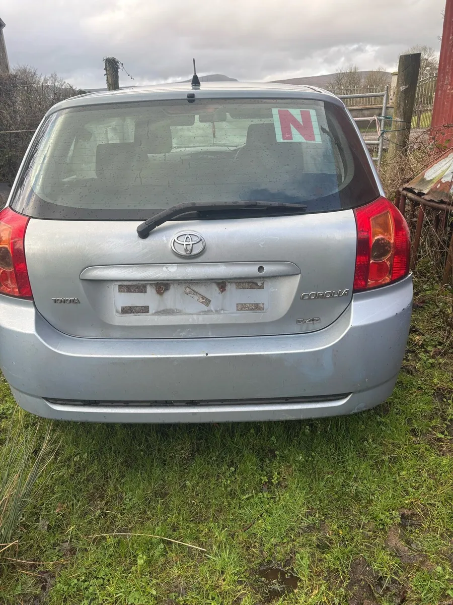 Toyota Corolla  1.4 Diesel - ideal for parts - Image 3