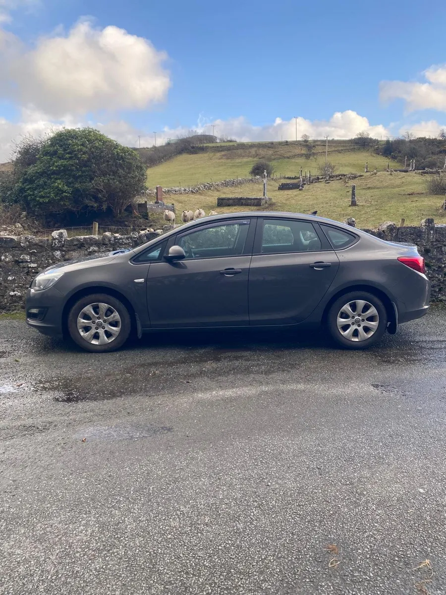 Opel Astra - Image 3