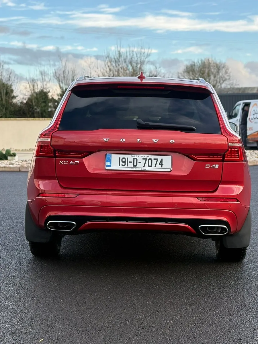 Volvo XC60 - Image 3