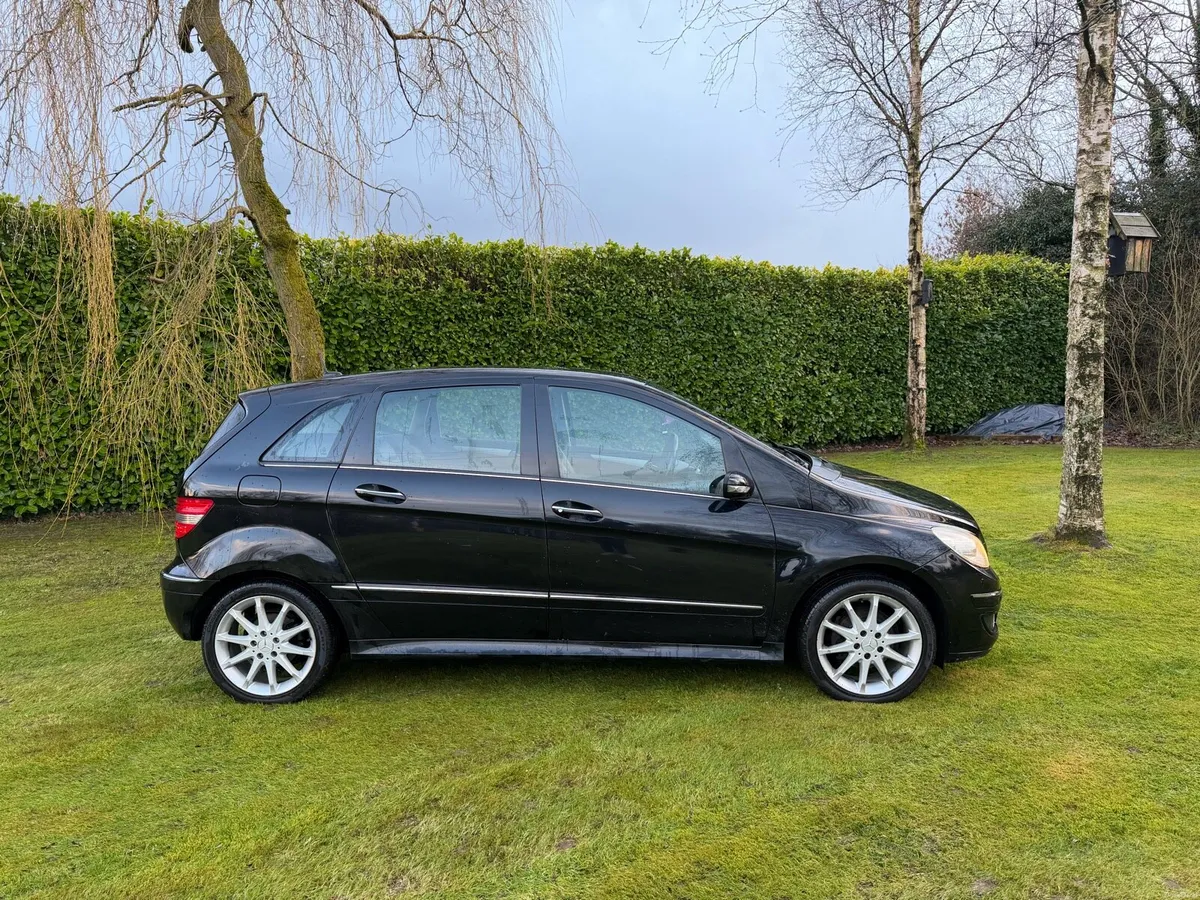 07 Mercedes B150 Only 120 KLM’s - Image 2