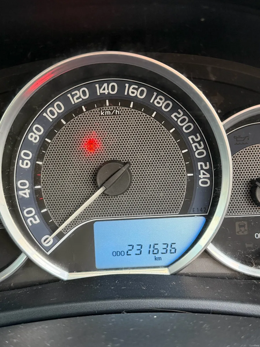 Toyota auris - Image 4