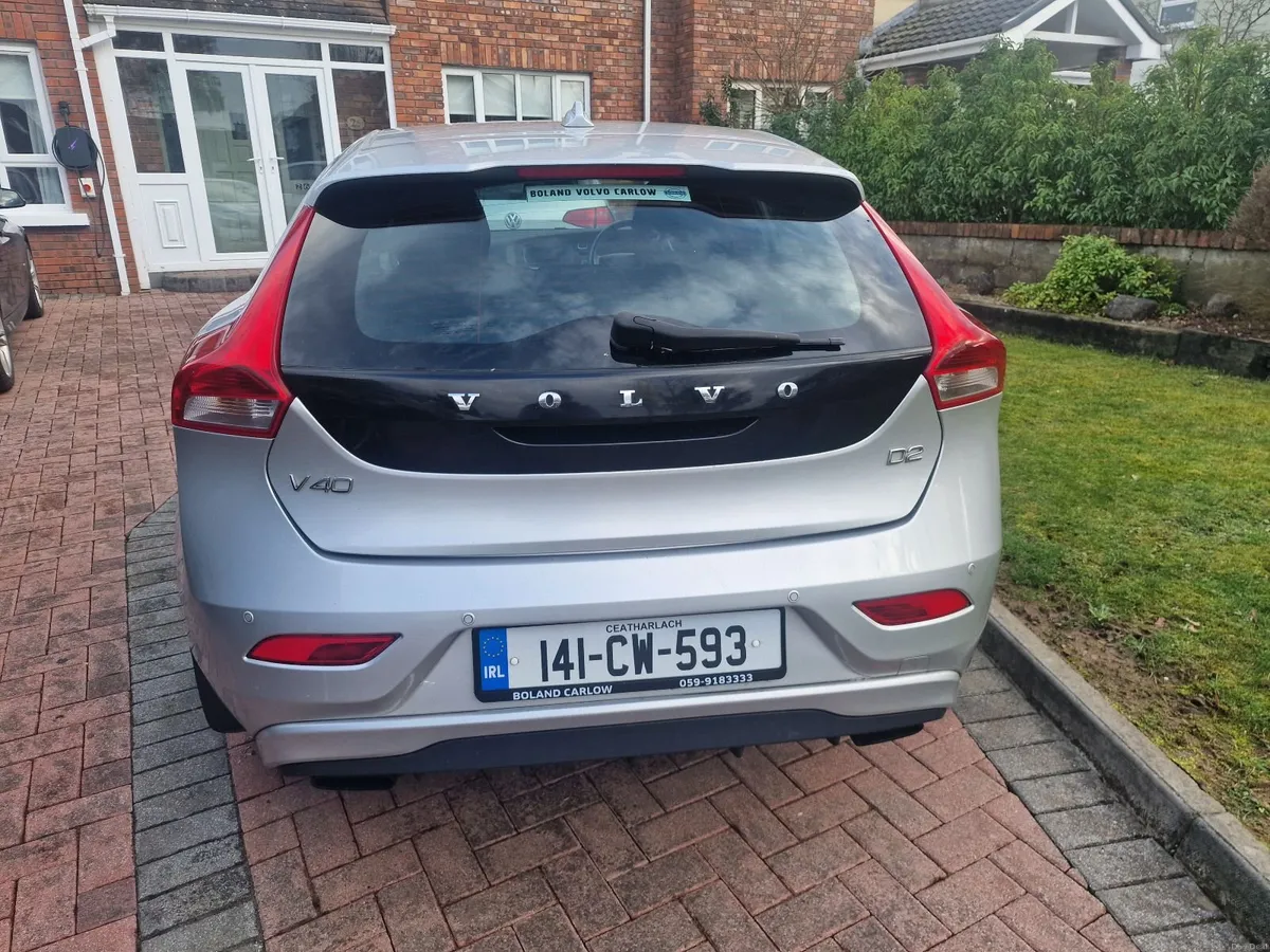 Volvo V40 2014 1.6 diesel - Image 4
