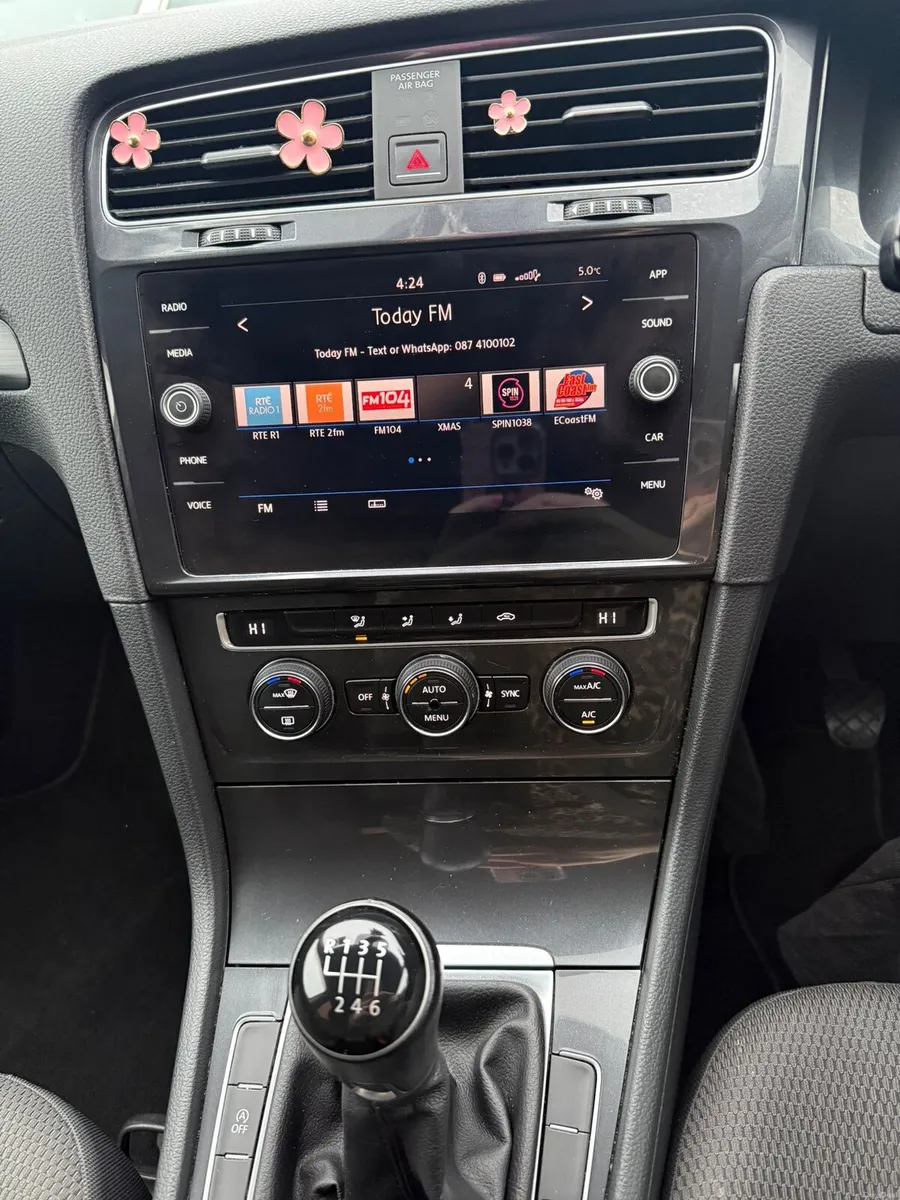 Vw golf  1 litre turbo (182) taxed an nct - Image 3