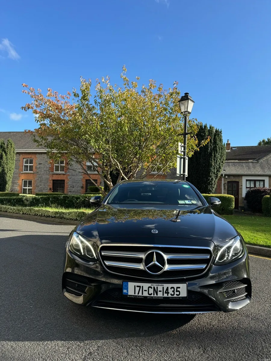 Mercedes Benz black e class 220 AMG with black int - Image 1