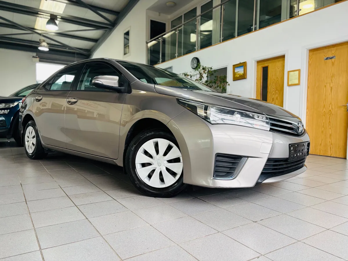 Toyota Corolla 2016 low mileage - Image 1