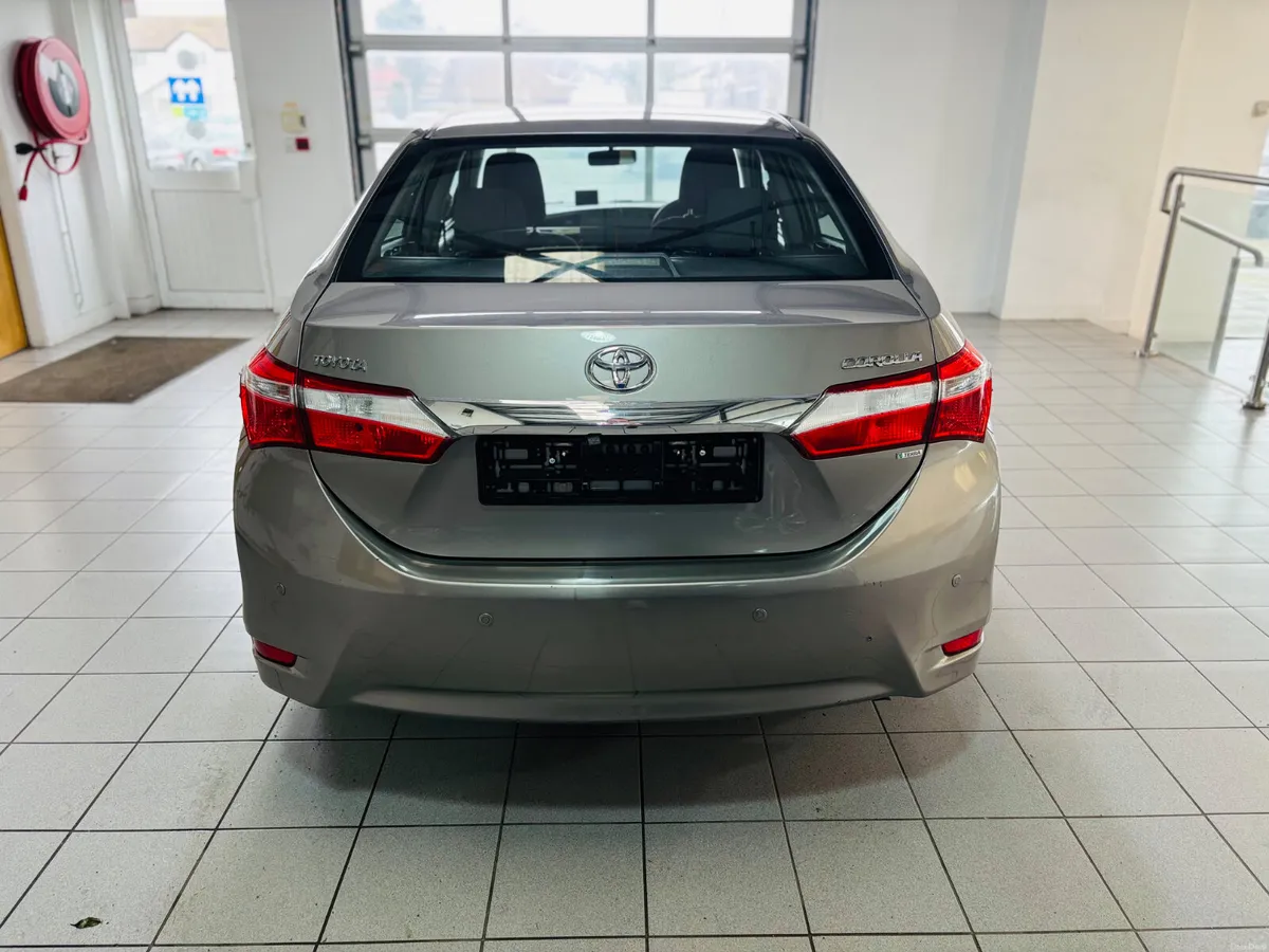 Toyota Corolla 2016 low mileage - Image 4