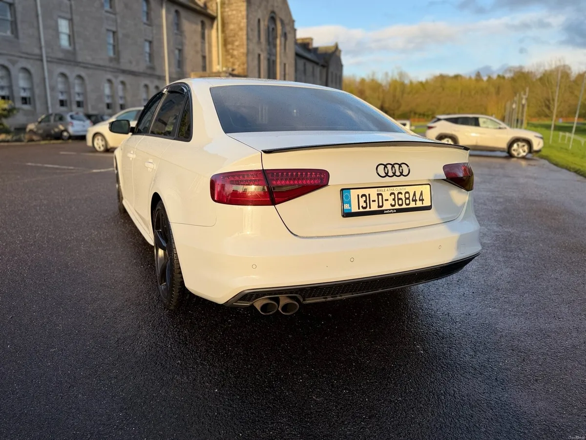 Audi A4 S-line Black Edition Auto - Image 3
