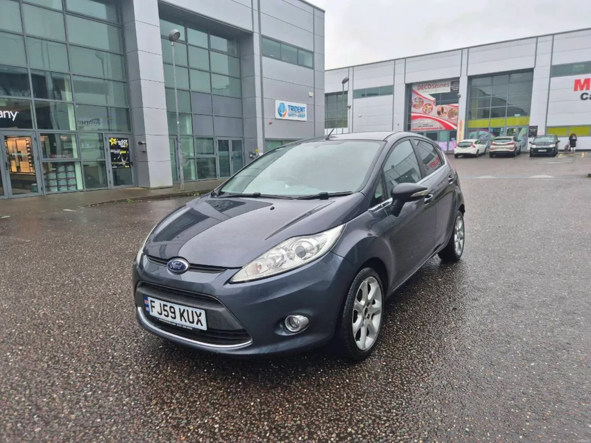 Ford Fiesta 1.4 petrol Titanium - Image 1